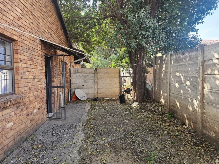 13 Bedroom Property for Sale in Brits North West